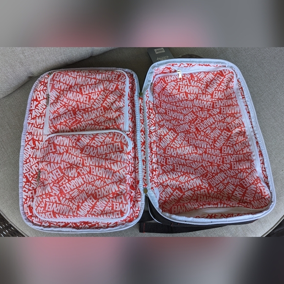 NWT Marvel/Disney Carry-On Backpack - Picture 7 of 9